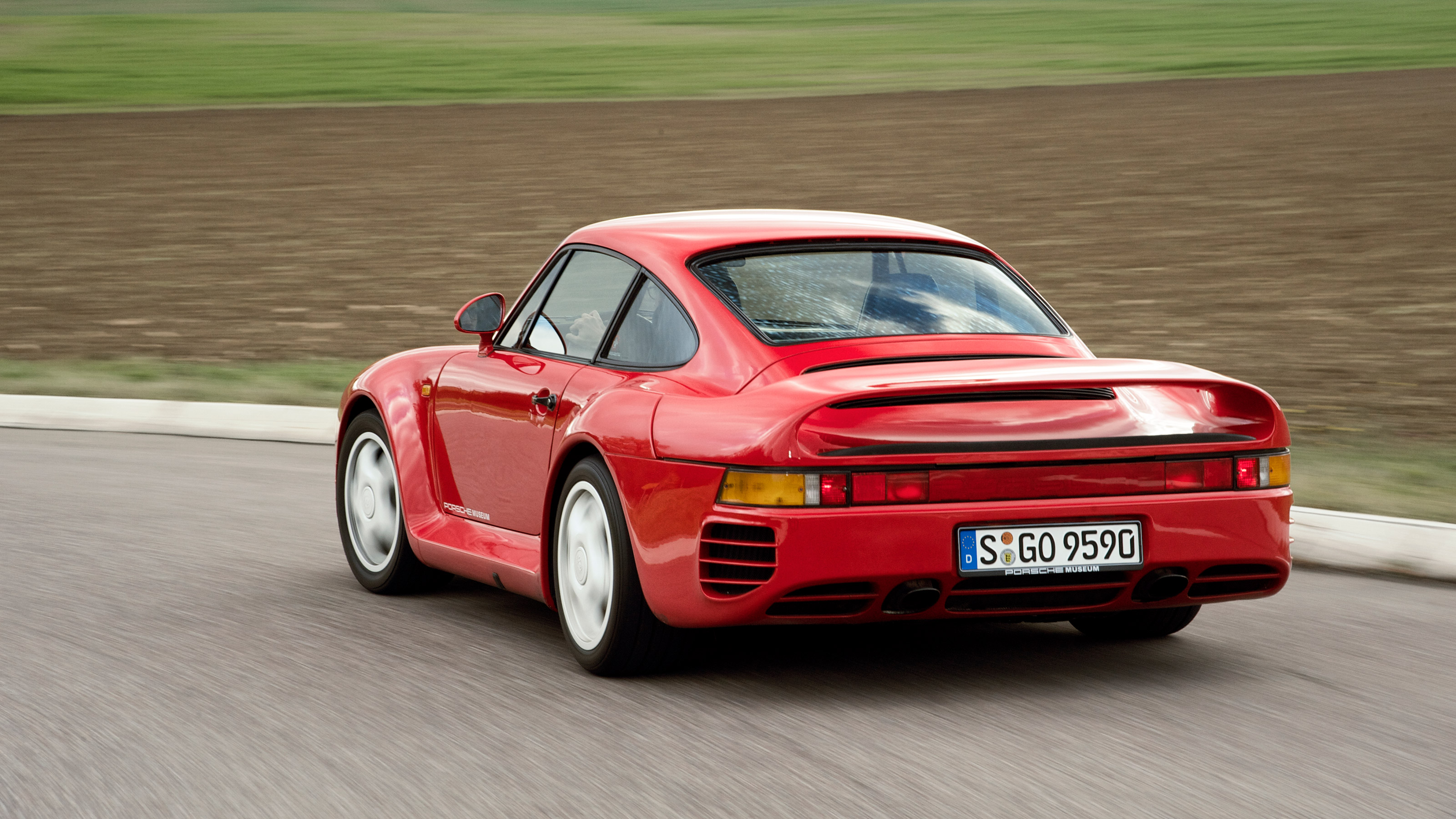 Porsche 959 - everything you need to know | evo